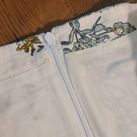 Floral Gathered Double Button Midi Skirt - Picture 4 of 6